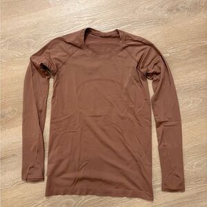 lululemon Swiftly Tech Long Sleeve EUC